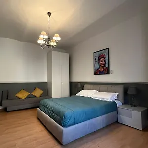 https://venerio-suite.it-romehotels.com